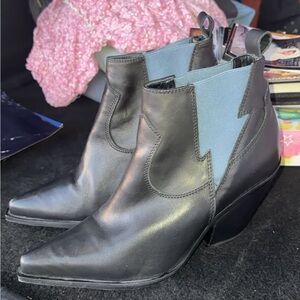 Free People Ankle Boots : Size 37 Woman’s